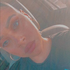 Meet your Posher, Cheri